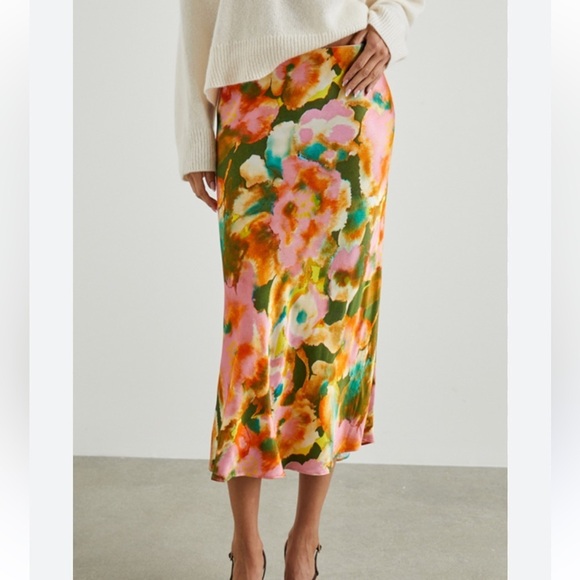 Rails Joelle Top and Anya Satin Skirt Set Size XS - Picture 6 of 16